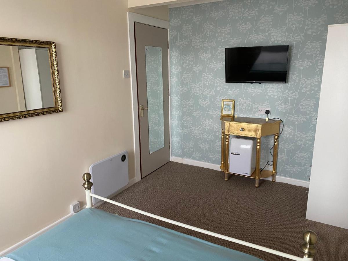 The Hurstmere Blackpool Bagian luar foto